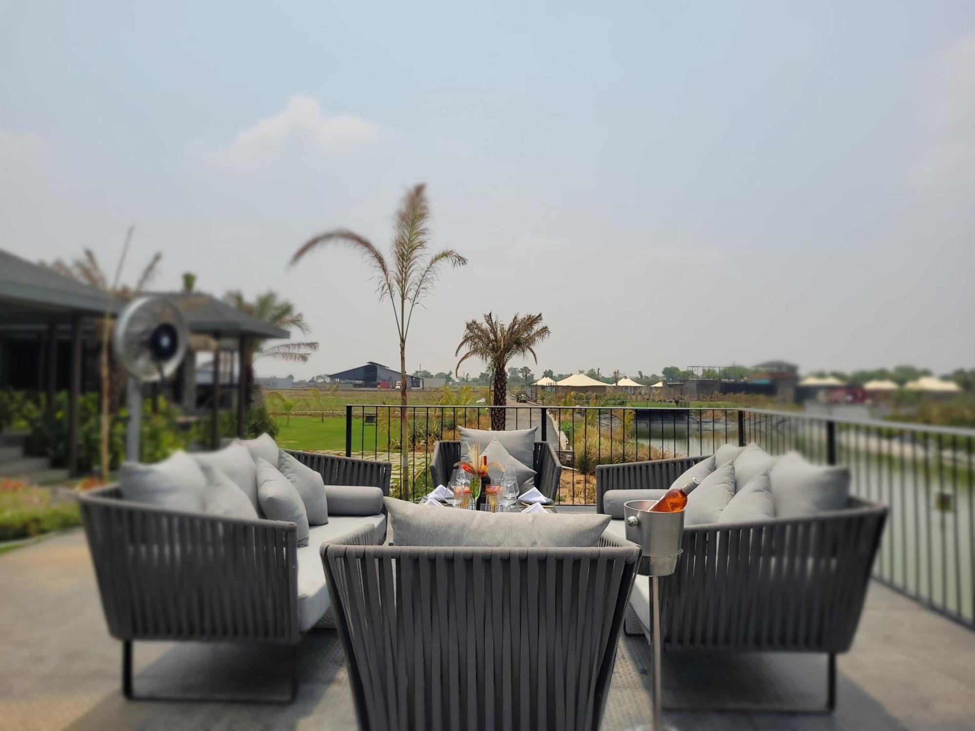 Sangam Farms Hotel Bhīlwāra Exterior foto