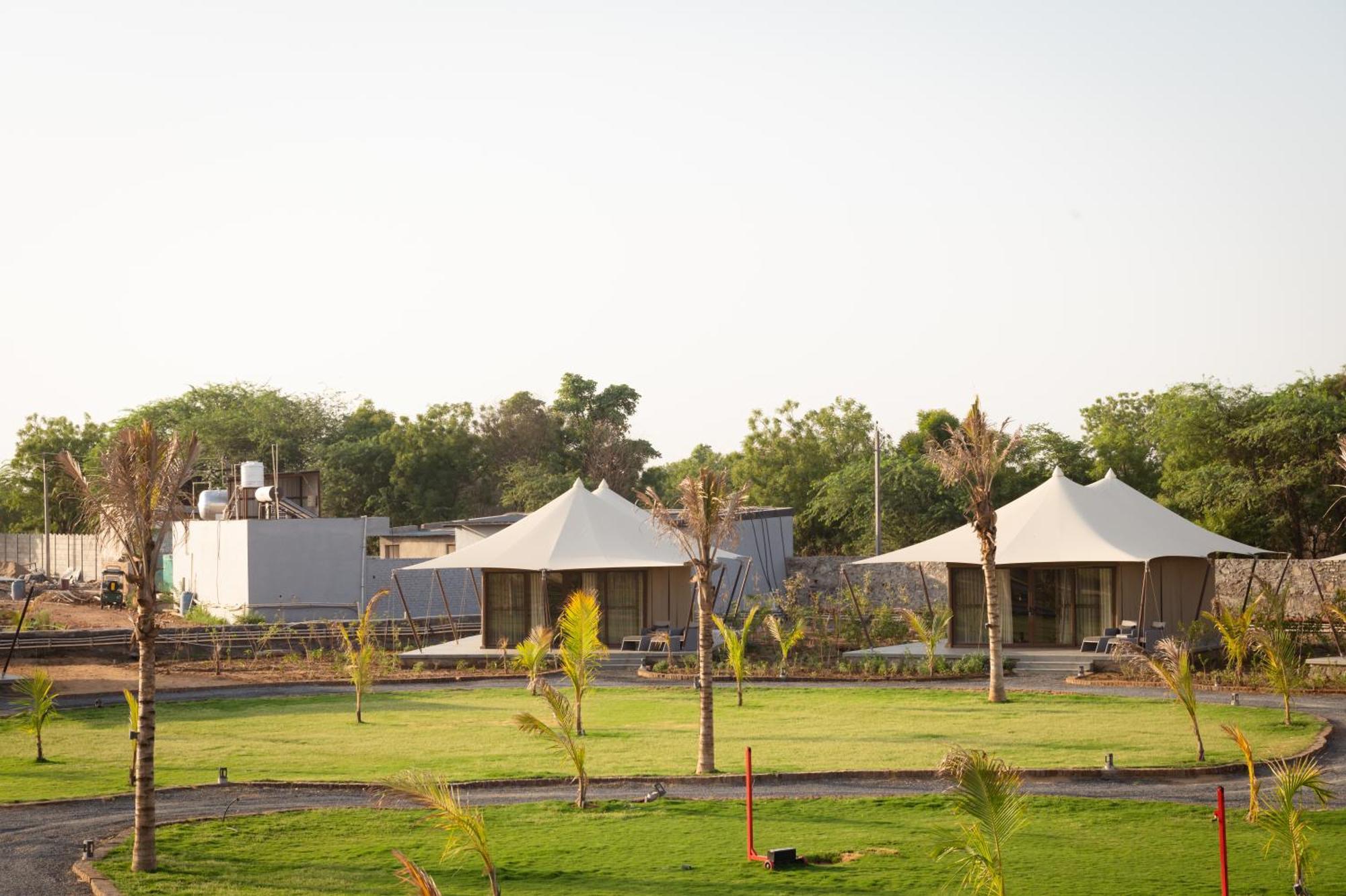 Sangam Farms Hotel Bhīlwāra Exterior foto