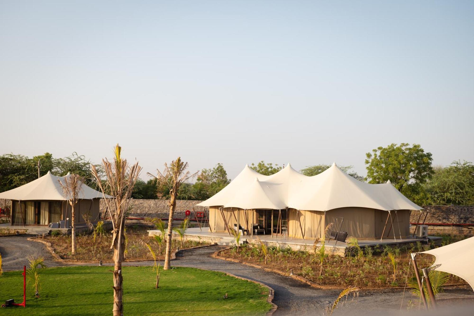 Sangam Farms Hotel Bhīlwāra Exterior foto